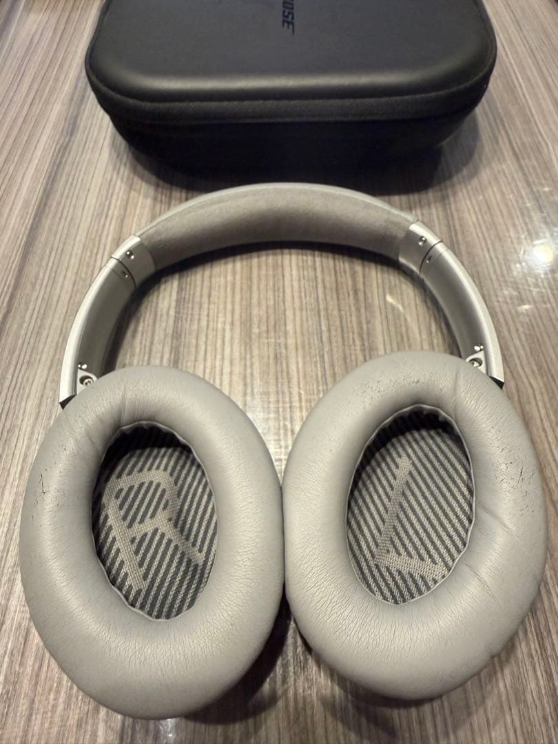 【美品】Bose QuietComfort 35 IIシルバー（人気色）