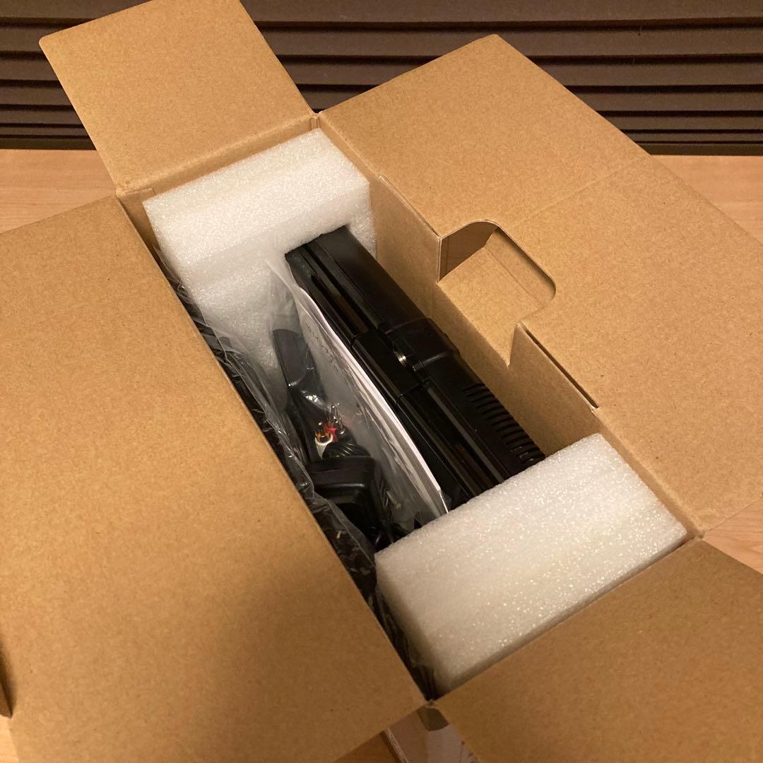 Wizz 10.1インチ ポータブルDVDプレーヤー DB-PW1055X