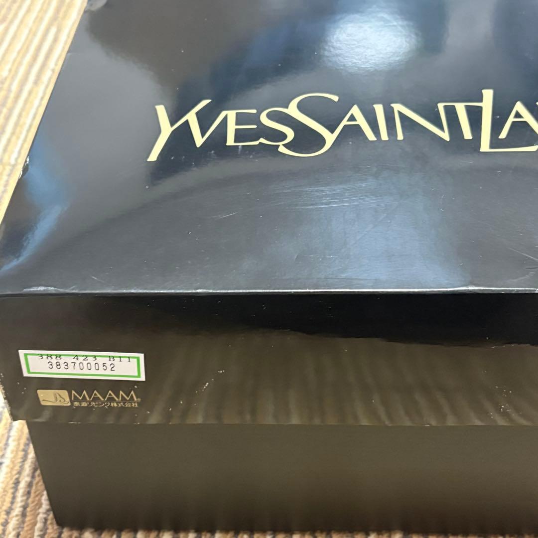 未使用タグ付き　イヴ・サンローラン　ペイズリー柄　羽毛肌掛け布団　ラルジュ