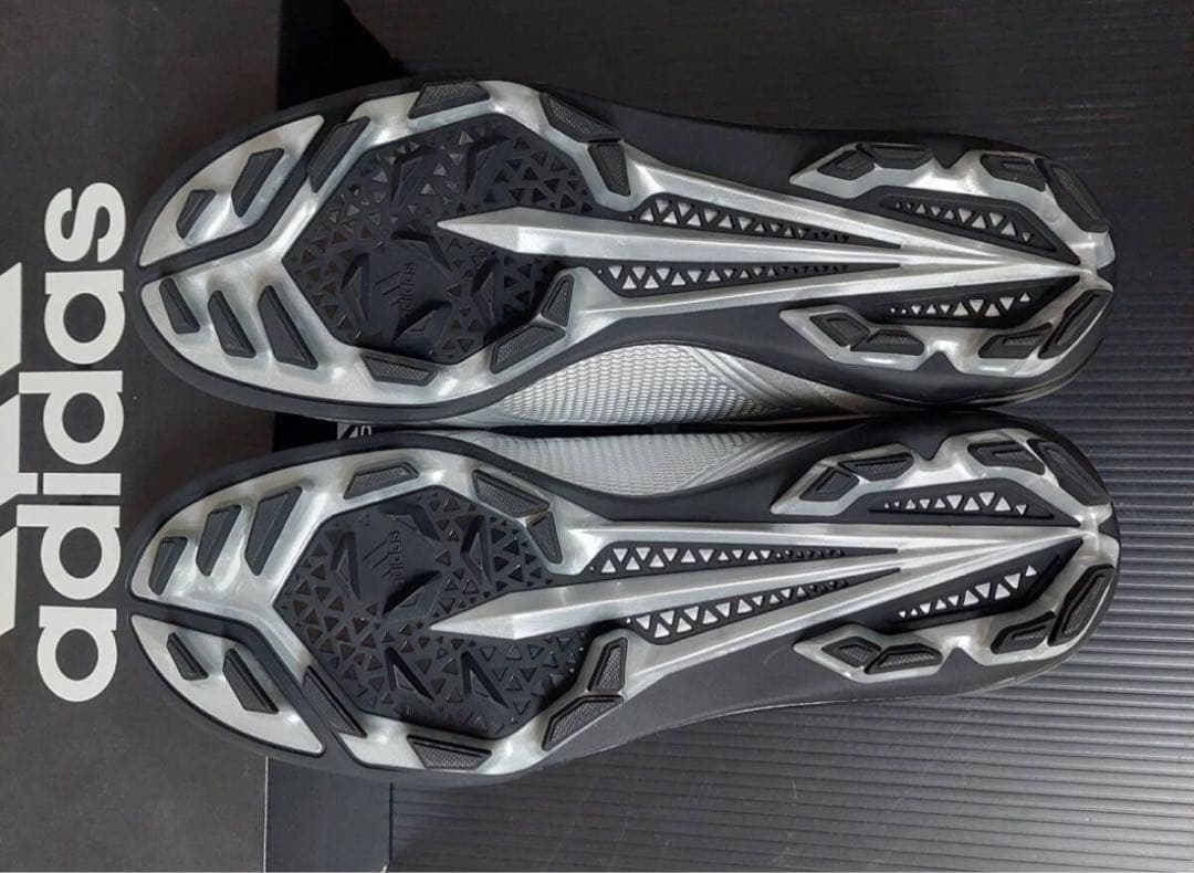 【未使用品】アディダス　ベースボールスパイク　アディゼロスタビルポイント　28㎝