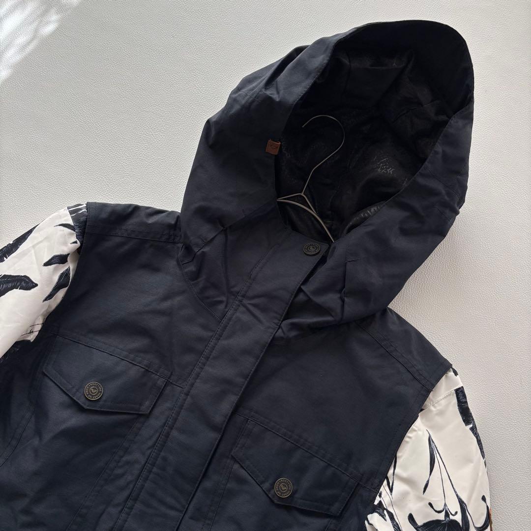 02423 ROXY ロキシー　スノボウェア　上下セット