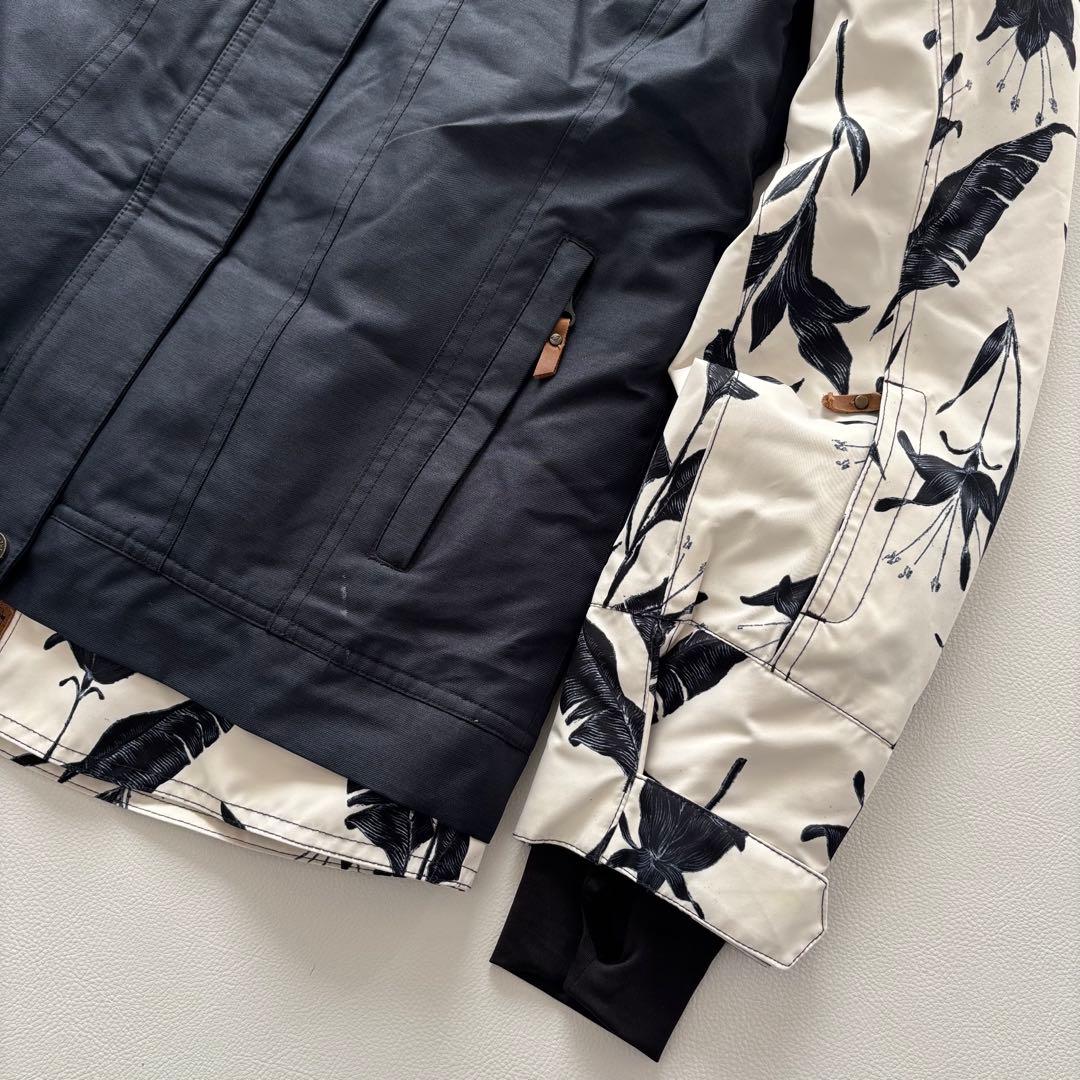 02423 ROXY ロキシー　スノボウェア　上下セット