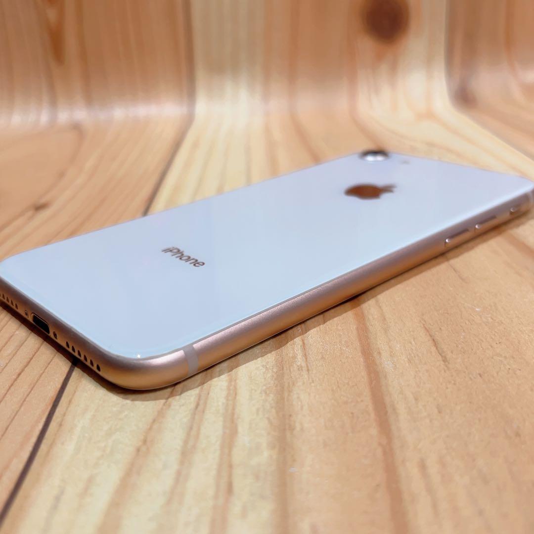 SIMフリー 本体 iPhone 8 64 GB ゴールド 160 電池良好