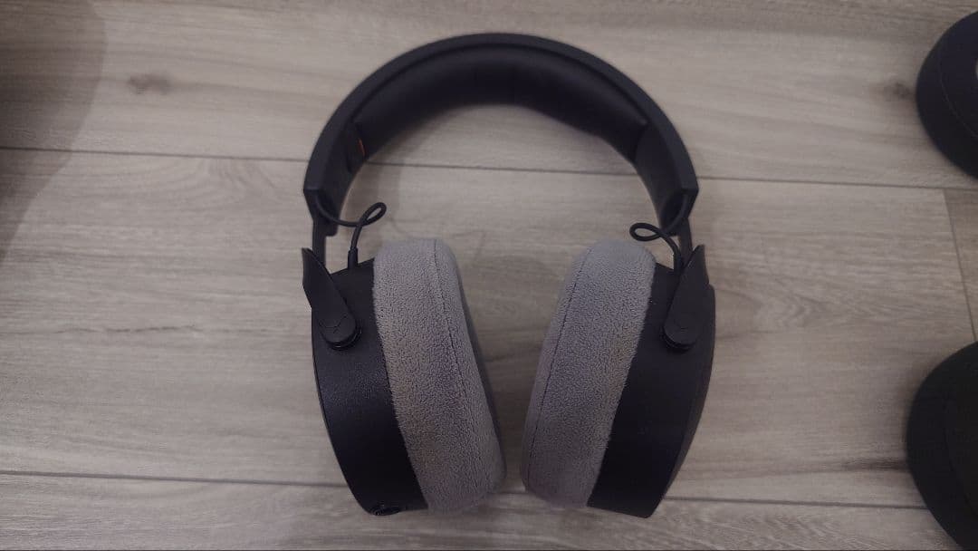 Beyerdynamic DT 700 PRO X イヤーパッド2セット付き
