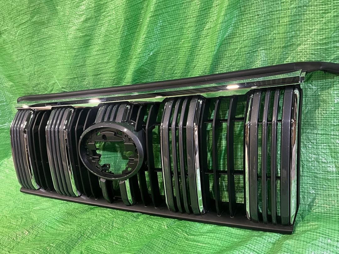 ちょーじ　ランドクルーザープラド　150系　後期　純正フロントグリル