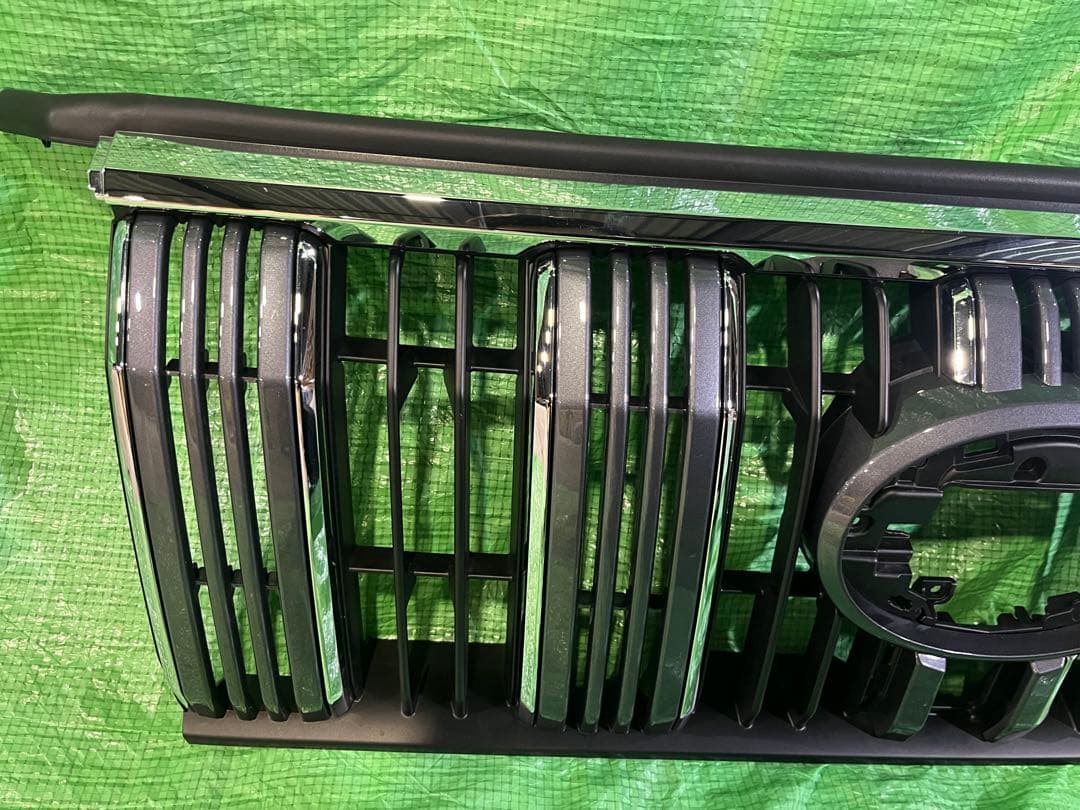 ちょーじ　ランドクルーザープラド　150系　後期　純正フロントグリル