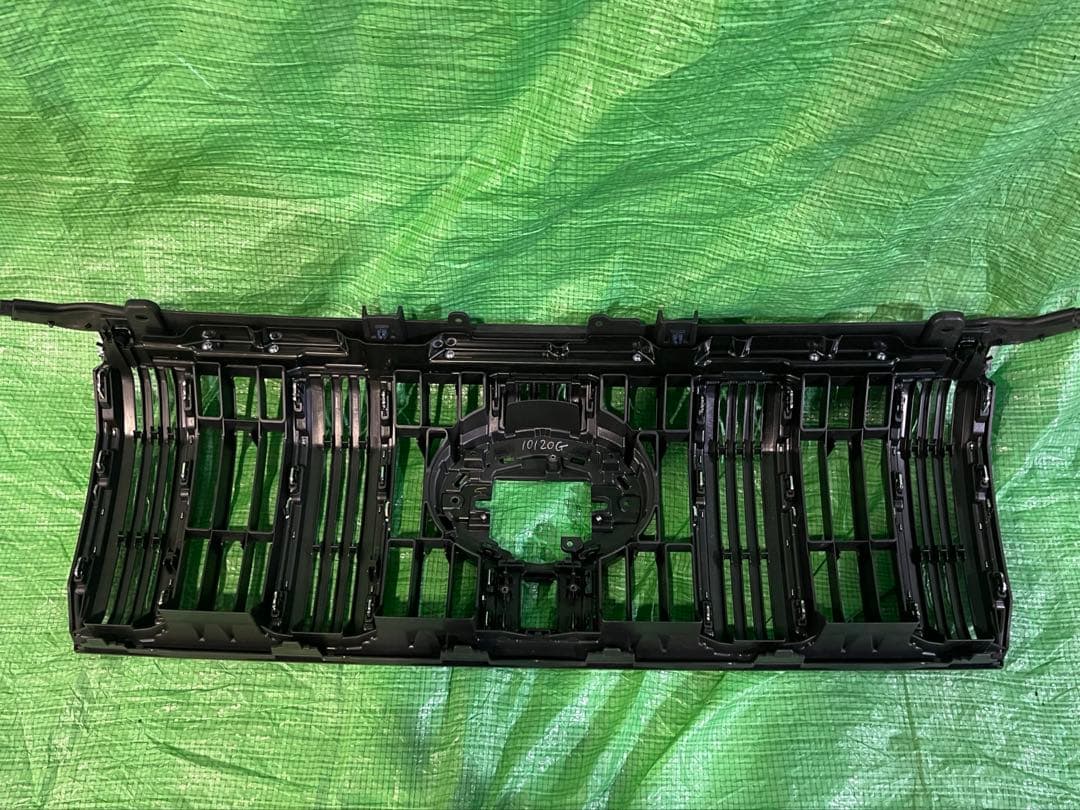 ちょーじ　ランドクルーザープラド　150系　後期　純正フロントグリル