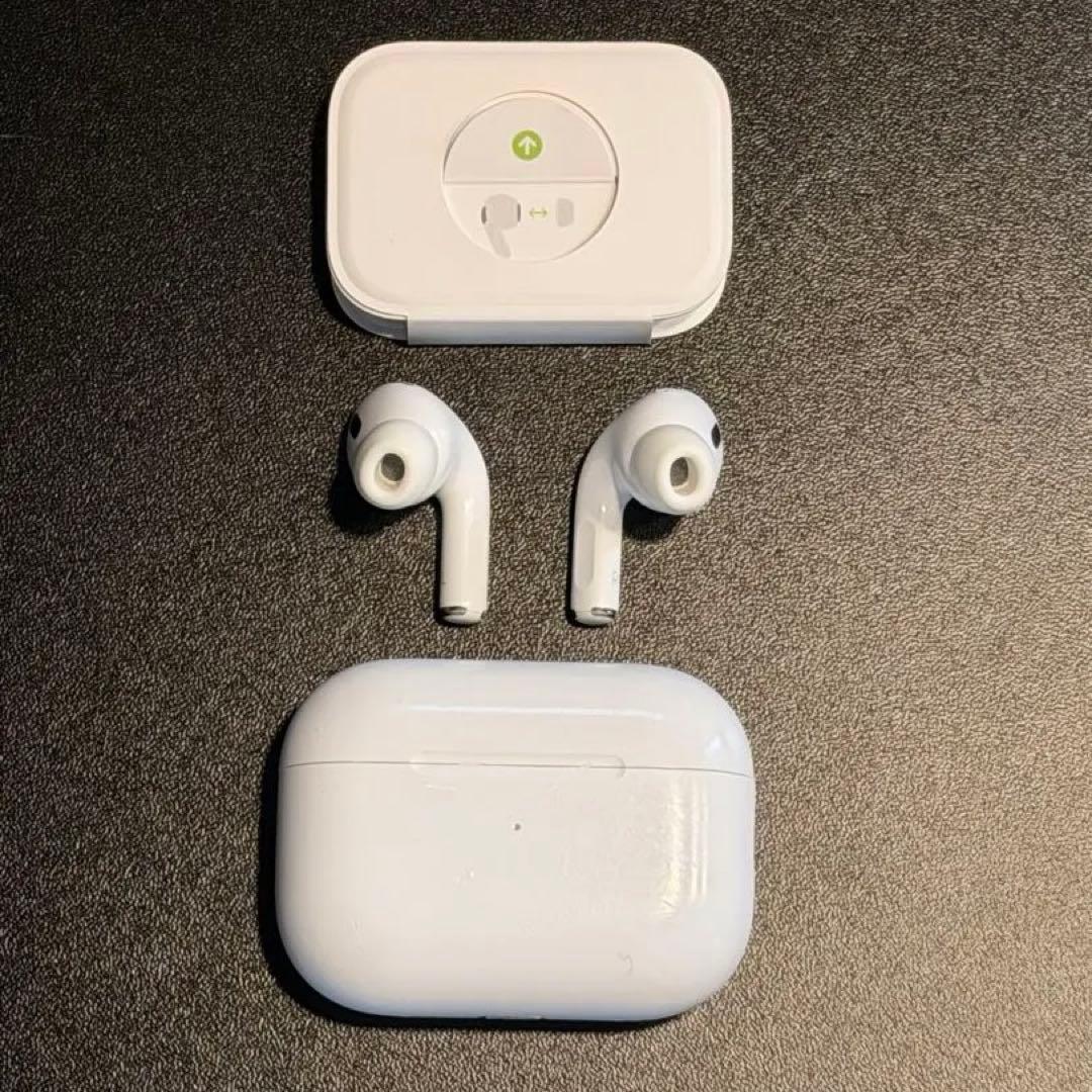 AirPods Pro 第二世代 本体 ホワイト イヤーチップ付き