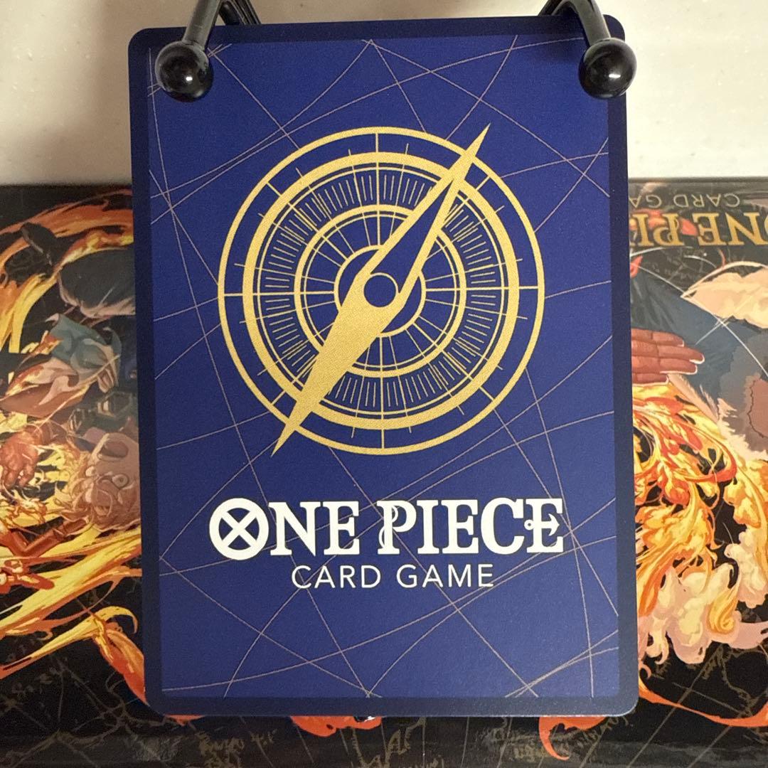 ワンピースカード　ボア・ハンコック コミパラ