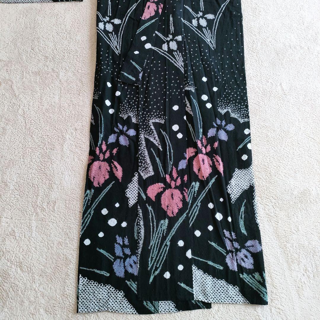 【手絞り浴衣】黒地 花柄 有松絞り 綿素材 レトロモダン