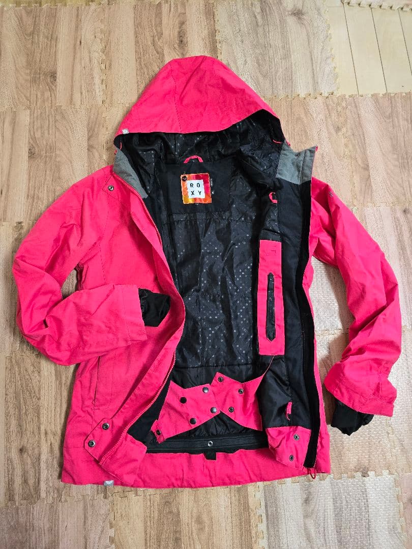【hanaさん専用】ROXY ピンク スノーボードウェア Lサイズ&帽子