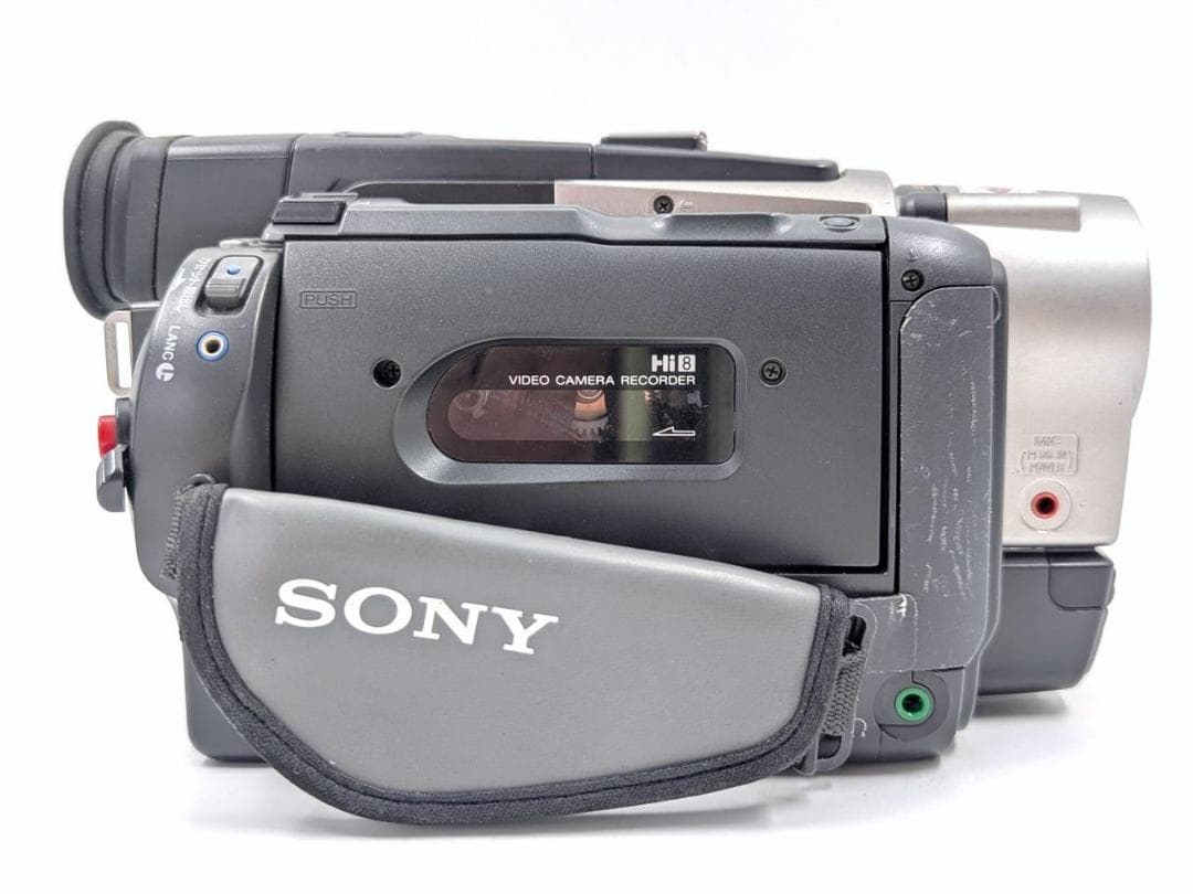 8mmテープのダビングに！ SONY ビデオカメラ CCD-TRV95