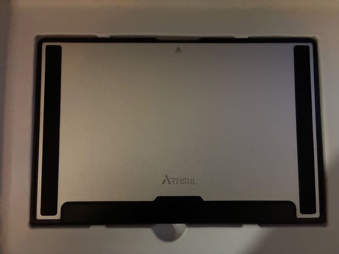 ARTISUL D16 15.6インチ液晶ペンタブレット本体