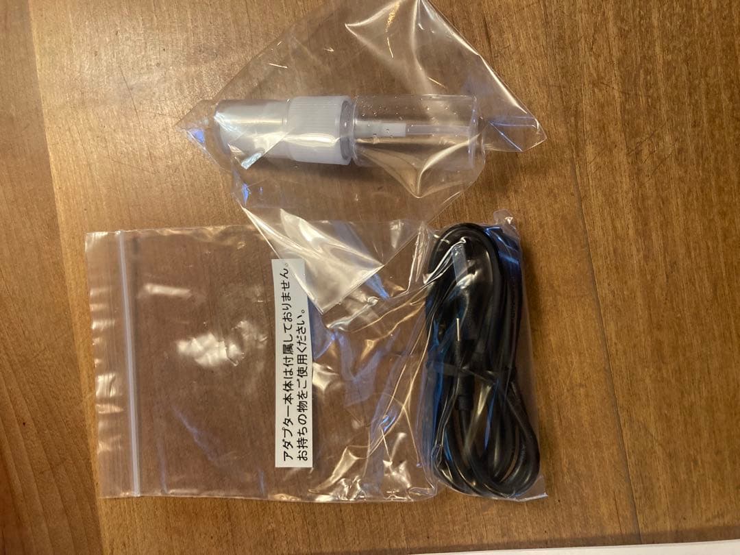 【美品】フィットネスクラブがつくったスタイリークッション　オレンジ　ディノス