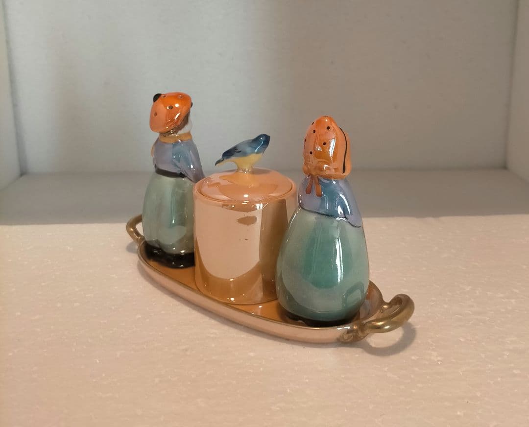 オールドノリタケ　ラスター彩　オランダ少年少女