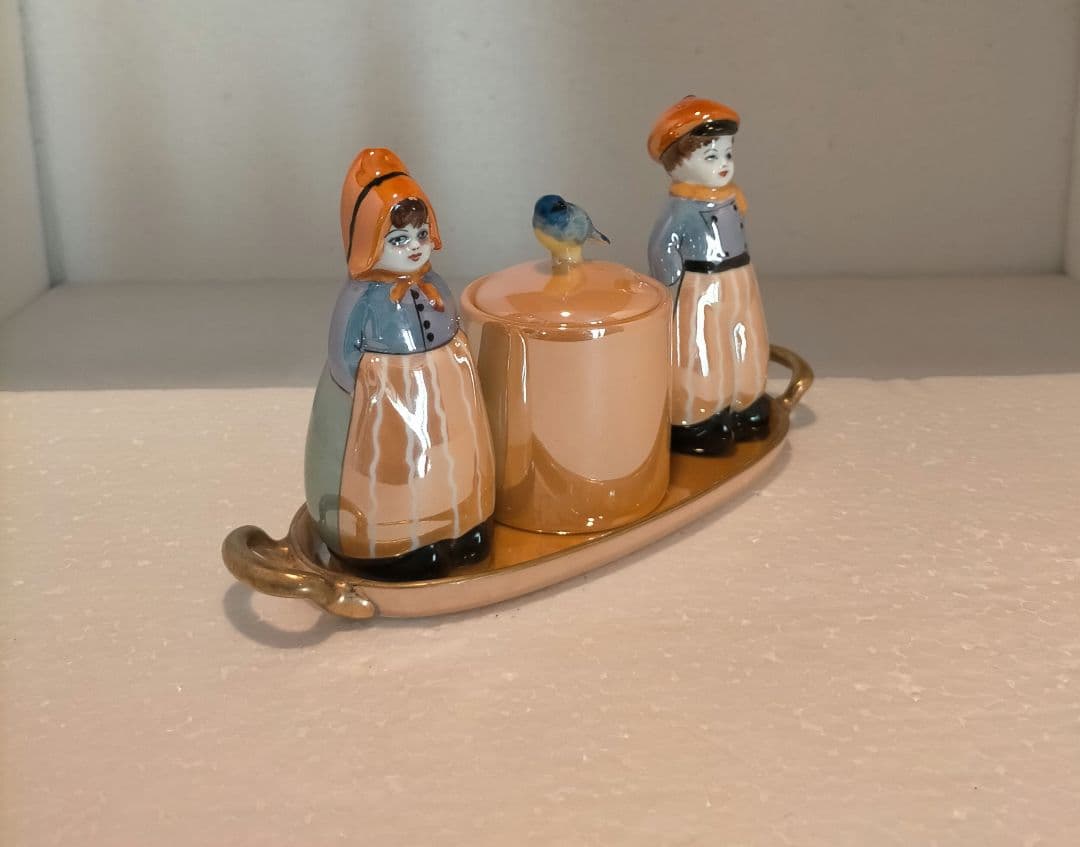 オールドノリタケ　ラスター彩　オランダ少年少女