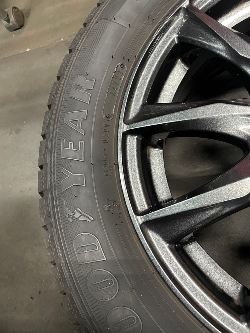 [バリ溝]195/65R15国産スタッドレスタイヤセットセレナC27 ③