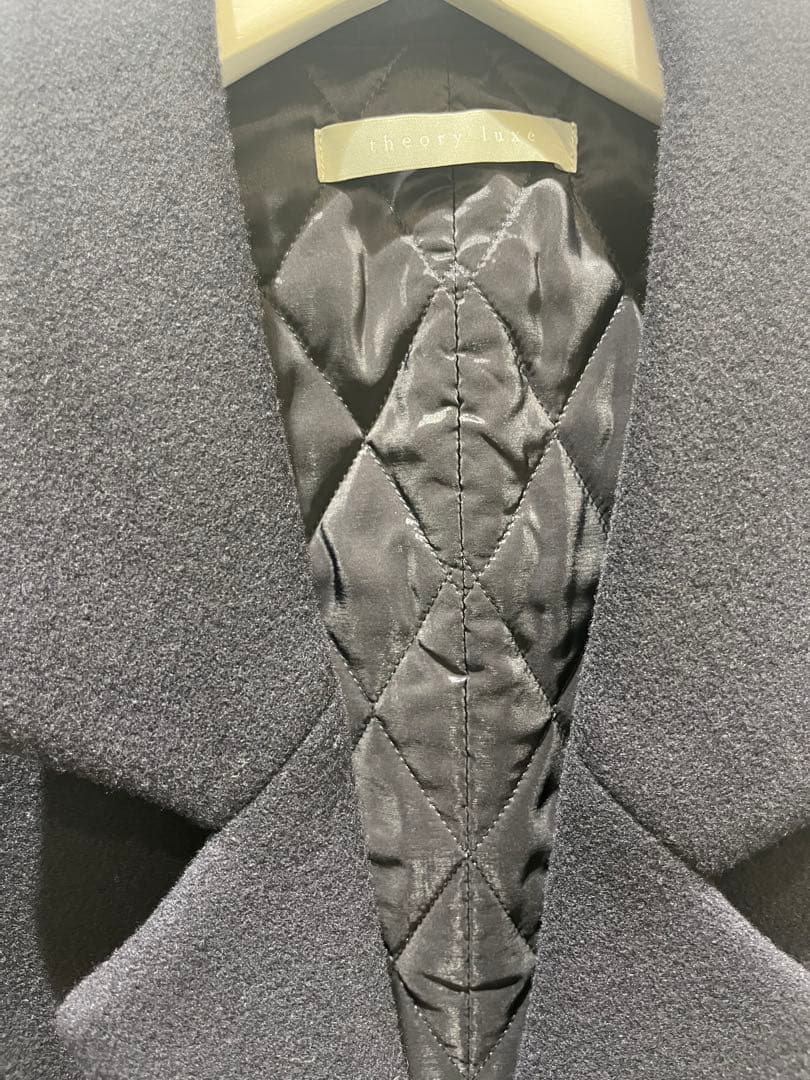 桃⭐︎即購入OK！ セオリーリュクス美品中綿ベスト　ネイビー38