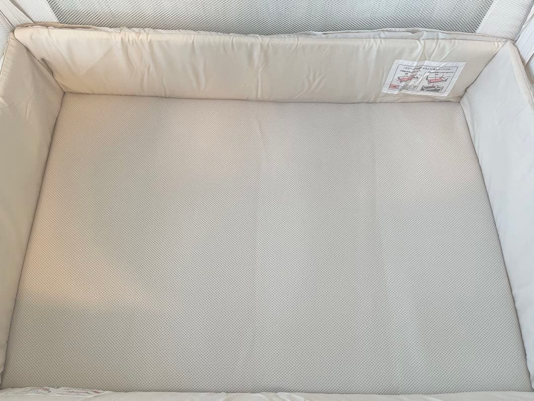 【出品5/7まで】【美品】アップリカ ベビーベッド ココネルエアー AB