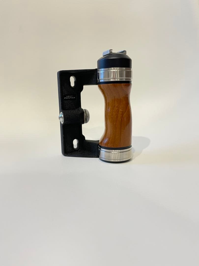 【美品】ペンタックス67用グリップ