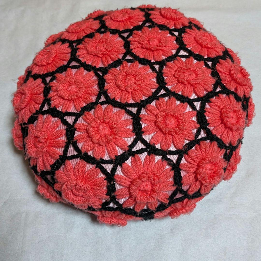 【レトロ】カラフルな花模様の刺繍クッション装飾品　3点セット