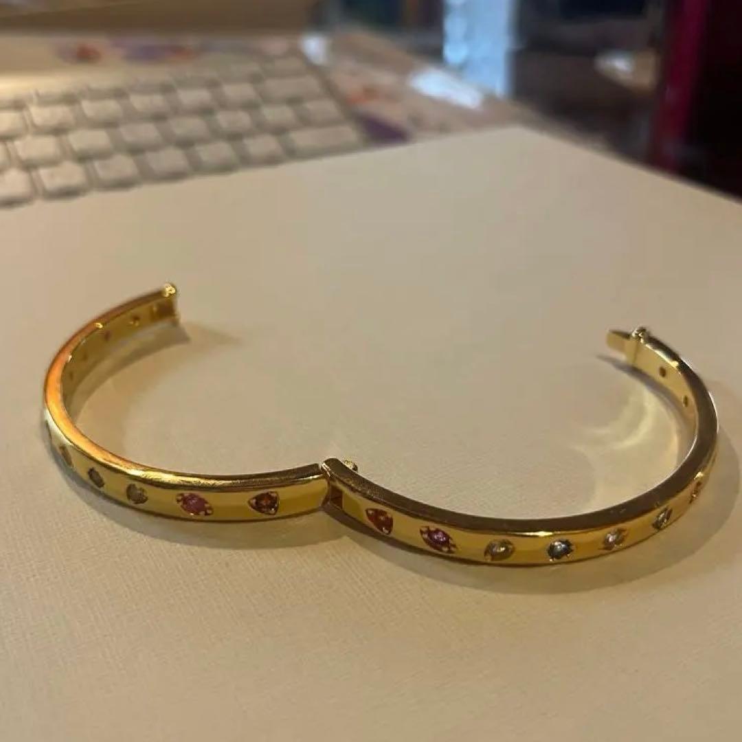 ゴールド バングル　マルチカラー装飾