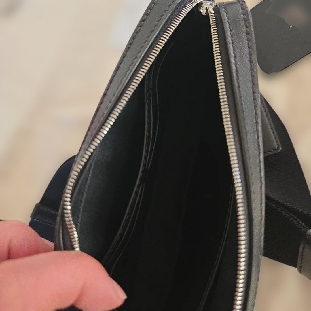 ダンヒル ショルダーバッグ dunhill DU22F3510RA 001