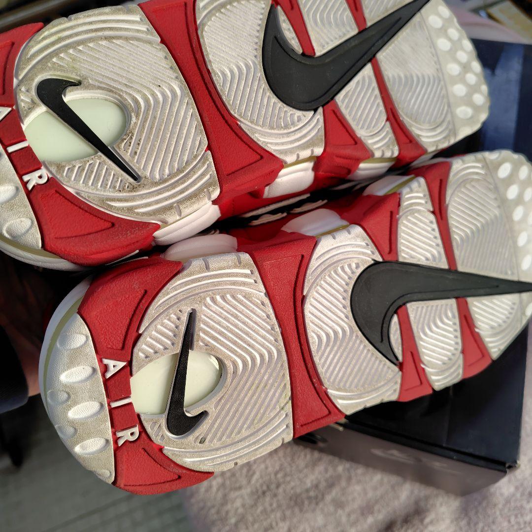 Nike AIR MORE UPTEMPO✕ Supreme レッド