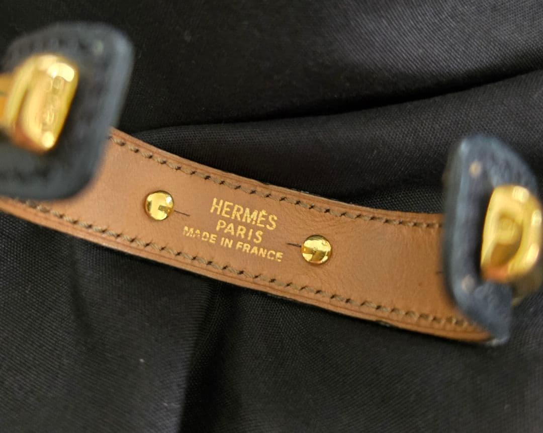ヴィンテージ Hermès レザーバンブーバングル