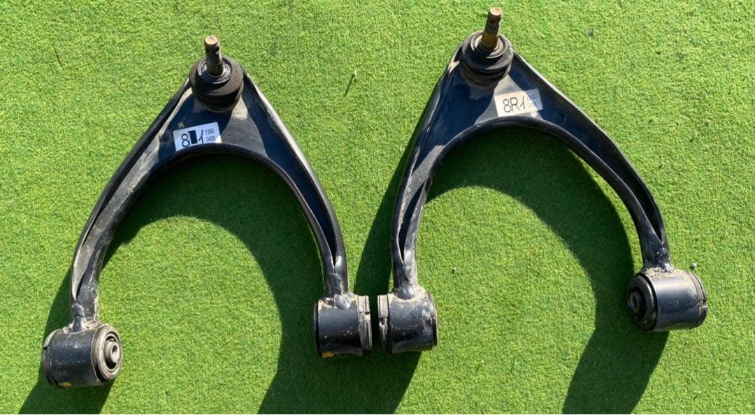 トヨタ　17クラウン　JZS175アスリート　アッパーアーム　コントロールアーム