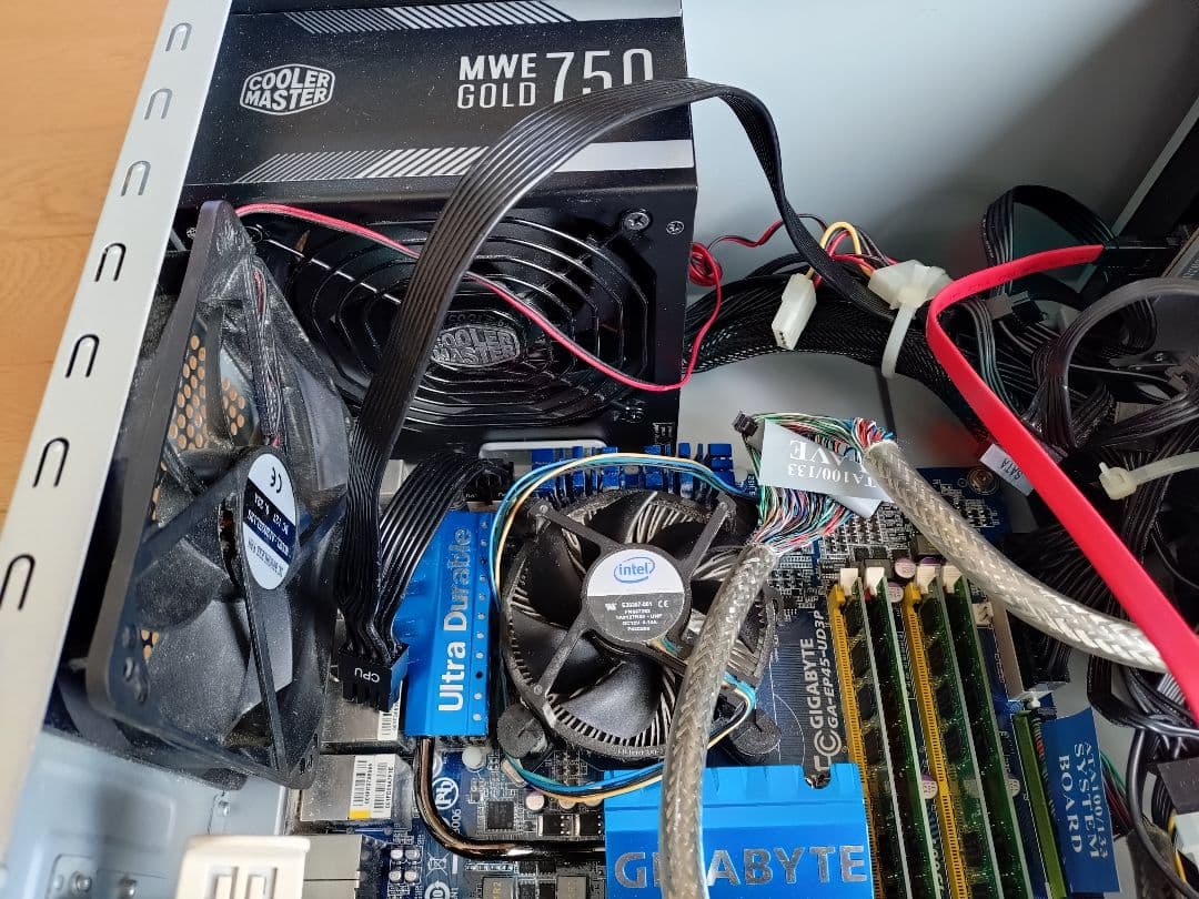 自作ATX core2 Quad　HDD無し