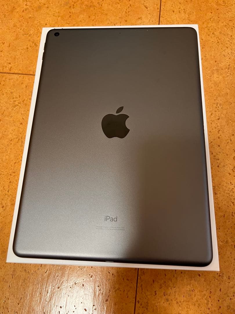 iPad (第7世代) Wi-Fi 32GB スペースグレー