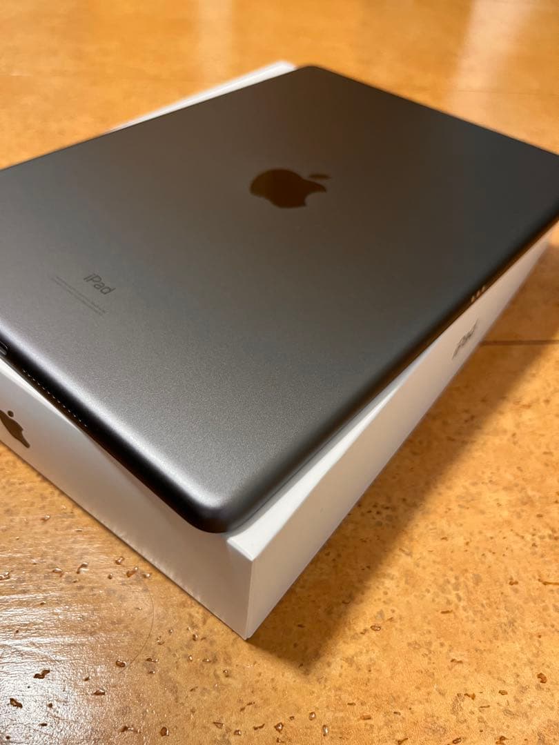 iPad (第7世代) Wi-Fi 32GB スペースグレー
