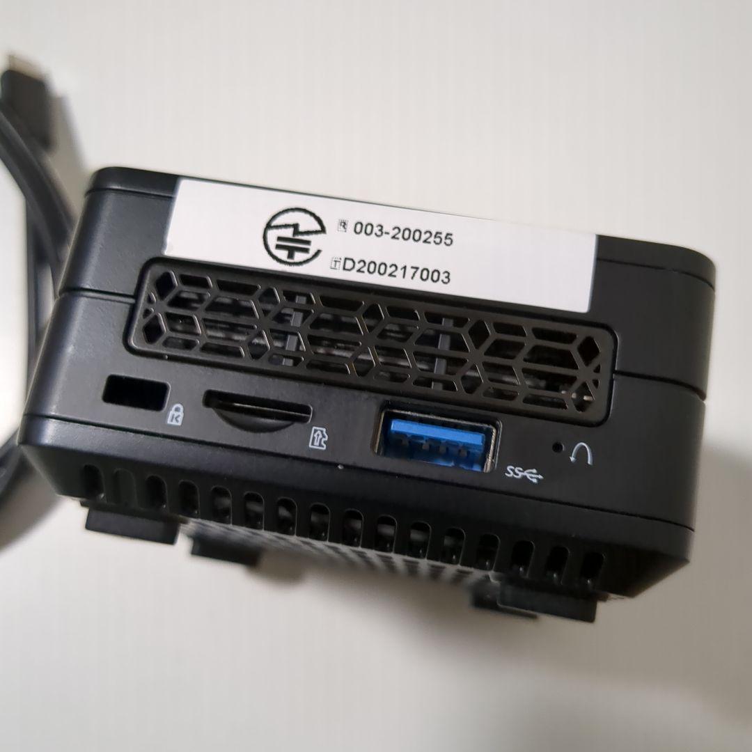 EM680 ミニPC USB-Cケーブル付属 メモリ32GBストレージ512GB