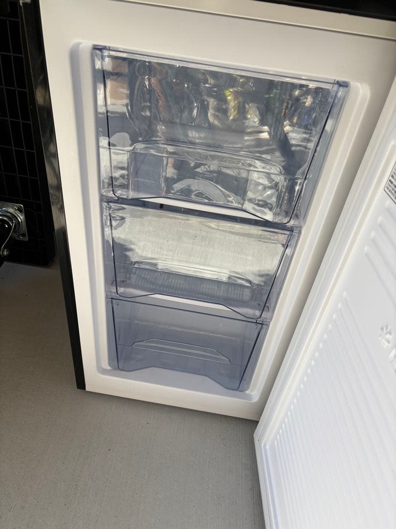 2024年製　IRIS OHYAMA ブラック 冷凍庫　IUSD-6B-B