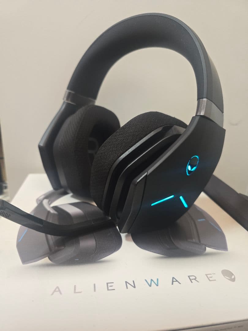 ゲーミングヘッドホン ALIENWARE 7.1