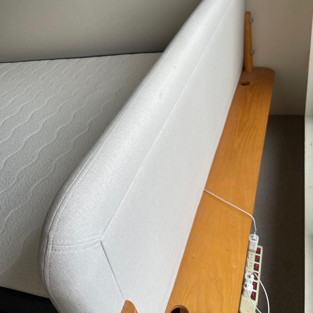 送料込み　コアラ　ファブリックベッドフレーム　クイーン