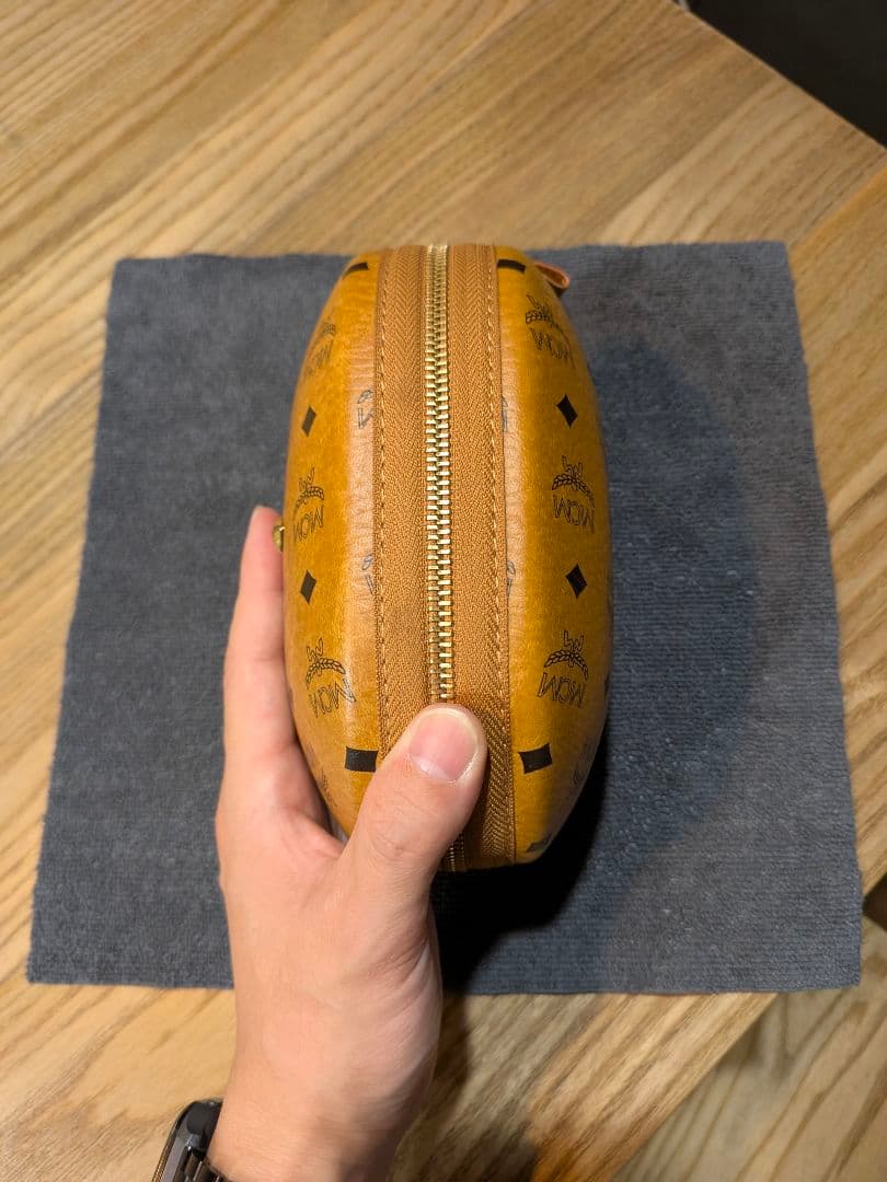 ※ポーチメイン出品 【MCMコラボ 】BeatsStudio　ヘッドフォンポーチ