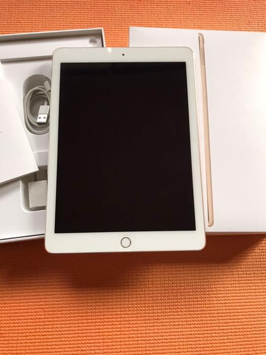 アップル 9.7インチiPad Pro 128GB ゴールド