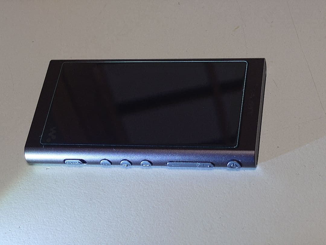 【美品】SONY ウォークマン NW-A55 16GB シリコンカバー付き