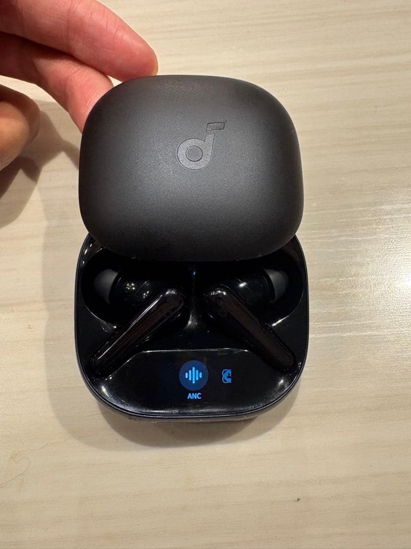 イヤホン Anker Soundcore liberty 4pro