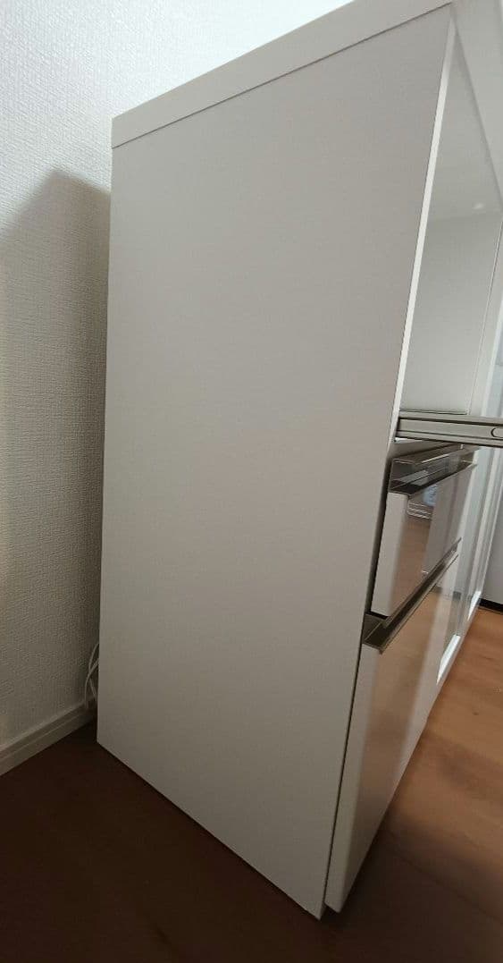 L*i様 【送料込】ホワイトキッチンボード 食器棚 幅約117cm　泉洋化工