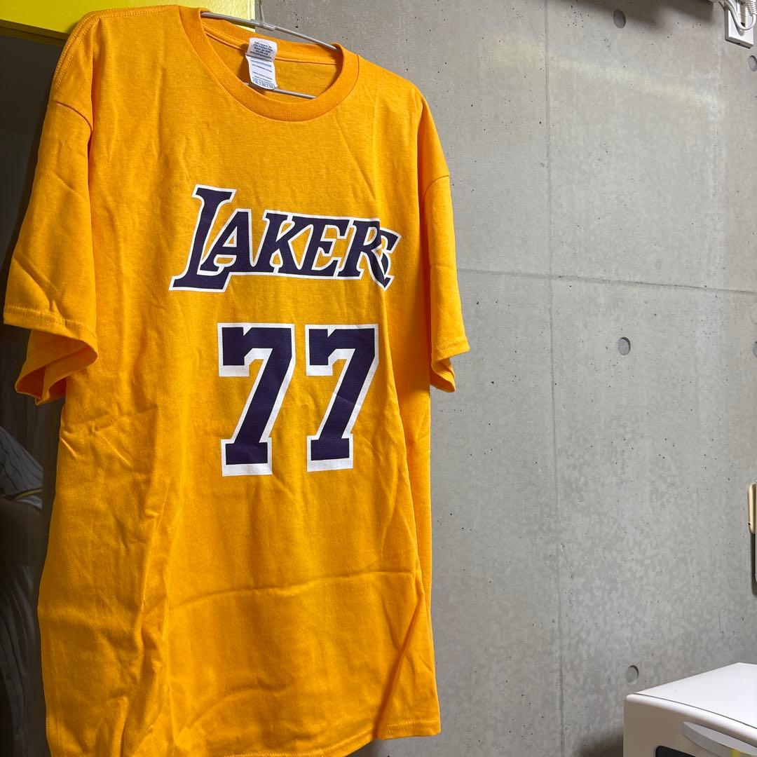 【SALE】LAKERS ルカ ドンチッチ 限定非売品Tシャツ(未使用)