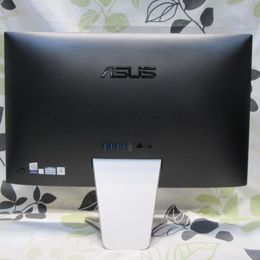 Win11公式対応8世代Corei3/メ8G/SSD/カメラ/フレームレス/無線