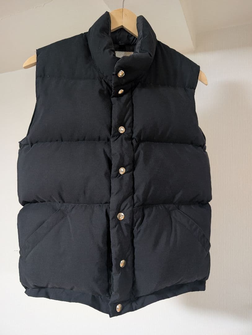 CRESCENT DOWN WORKS　ブラック　ダウンベスト　Sアメリカ製