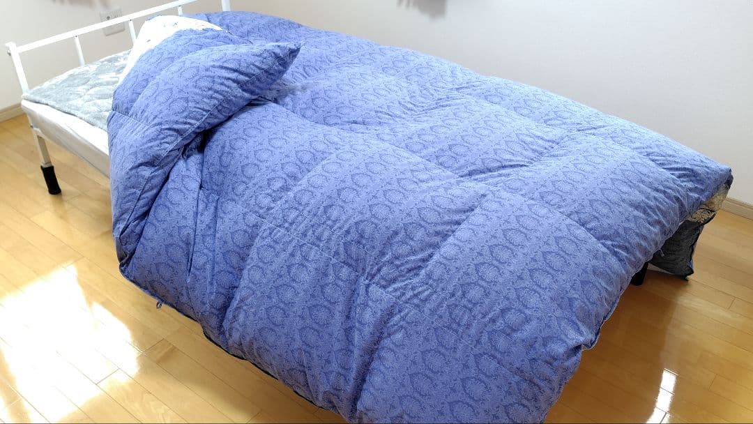 【富士新幸(株)】羽毛掛けふとん　ダブルサイズ　二層式　ツインキルト