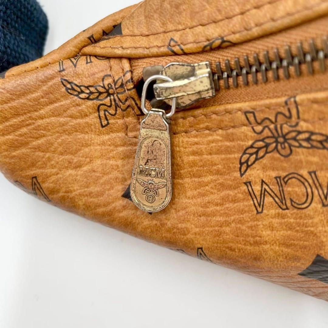 良品　エムシーエム　ヴィセトス　レザー　ウエストポーチ　ブラウン系