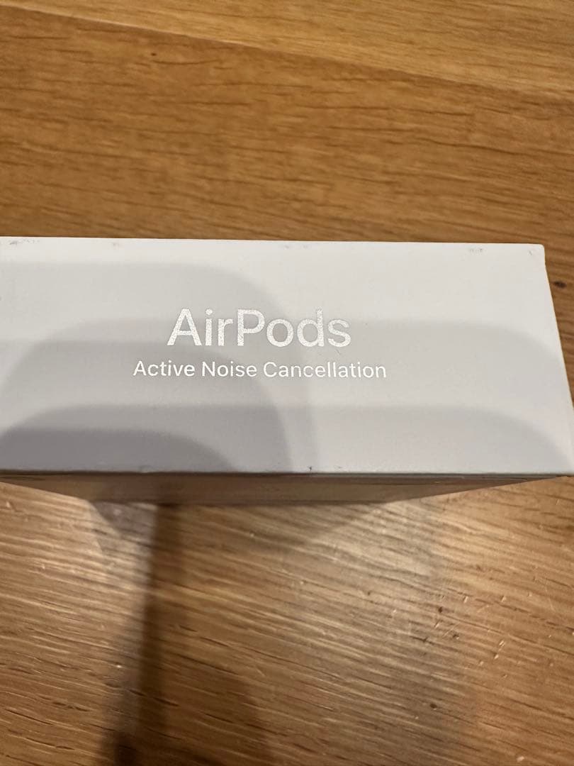 新品未開封　AirPods 4 アクティブノイズキャンセリング搭載