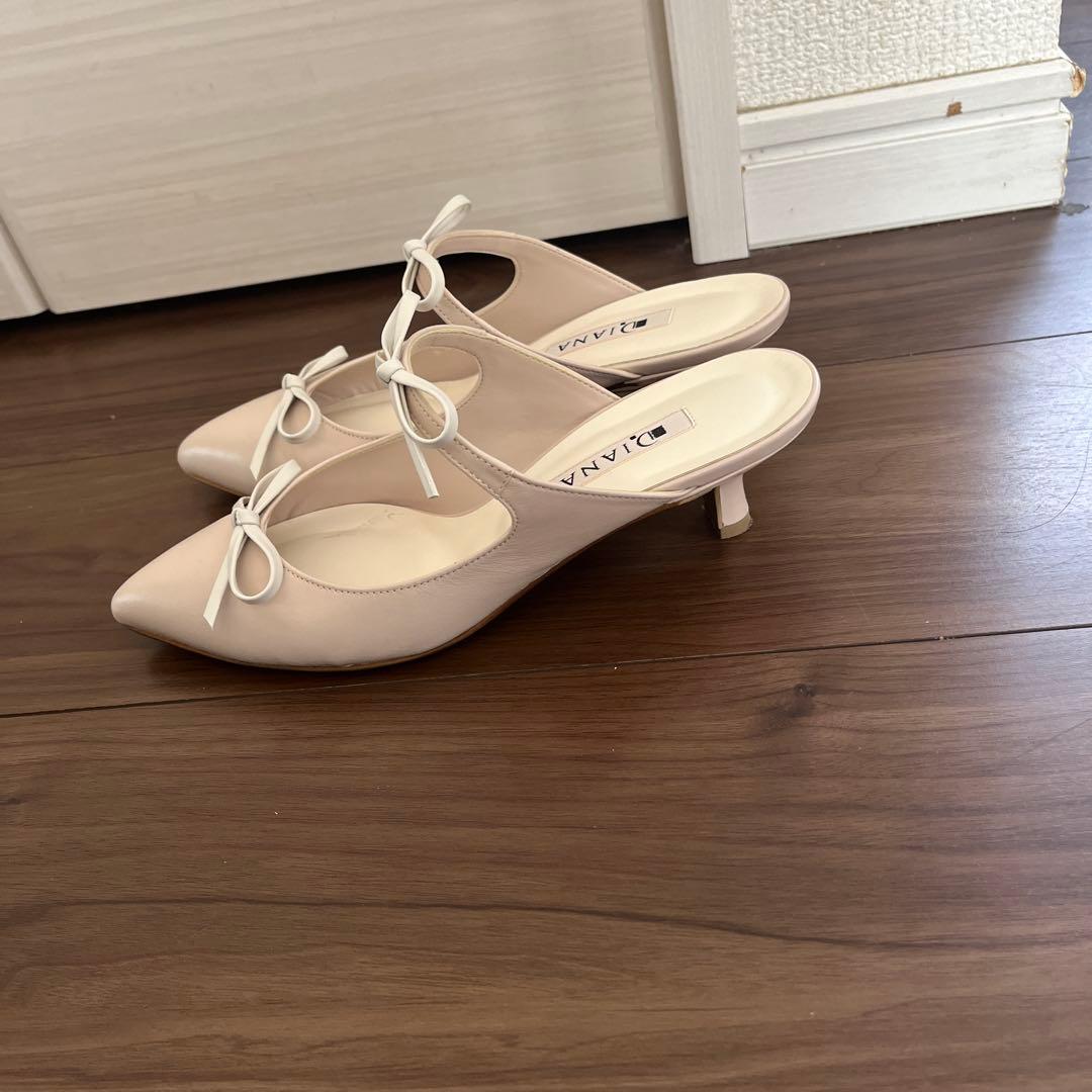 Diana ダブルリボンにキュン♪トゥクローズミュール　Mサイズ