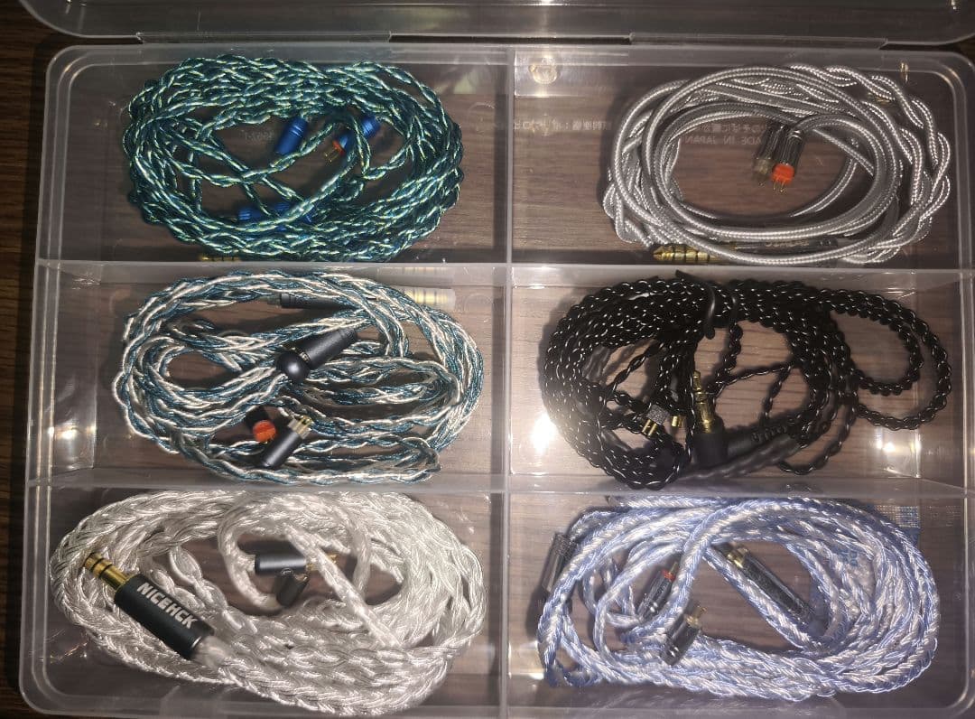 中華イヤホン・ケーブル、アクセサリ類等まとめ売り